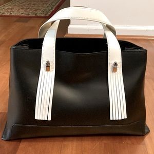 LaMarthe Paris Drole de Cuir black leather tote with accessories